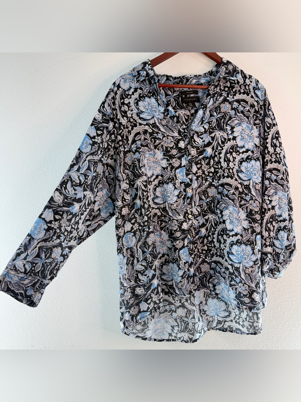 Tahari Black Blue Floral Linen Tunic Top Button Front Whimsigoth Fairy Grunge 1X